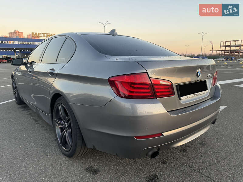 Седан BMW 5 Series 2011 в Києві