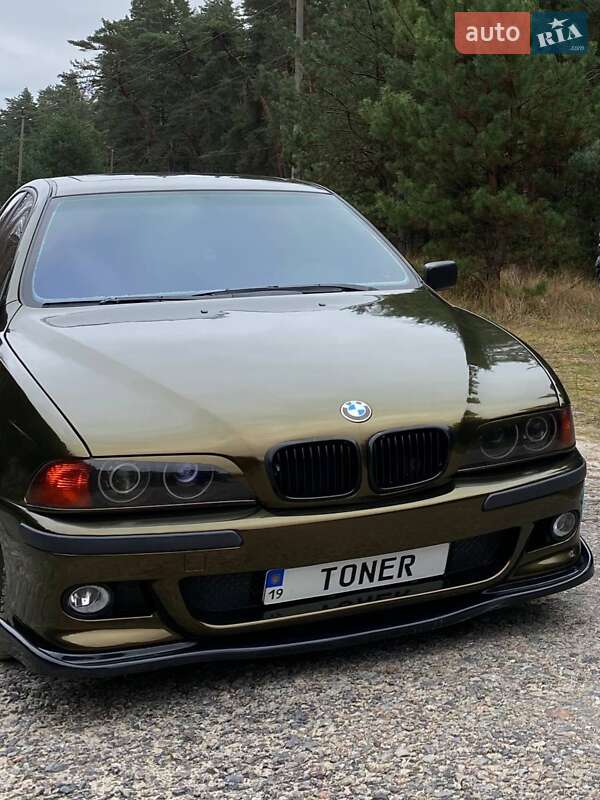 Седан BMW 5 Series 2002 в Ахтырке