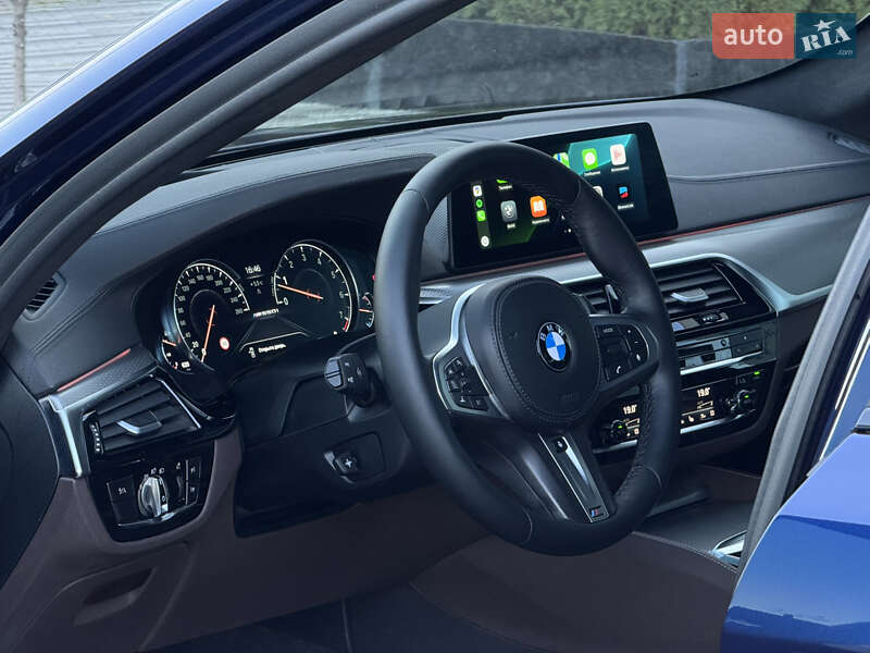 Седан BMW 5 Series 2018 в Ужгороде фото 26 Седан BMW 5 Series 2018 в Ужгороде