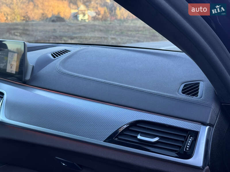 Седан BMW 5 Series 2018 в Ужгороде фото 35 Седан BMW 5 Series 2018 в Ужгороде