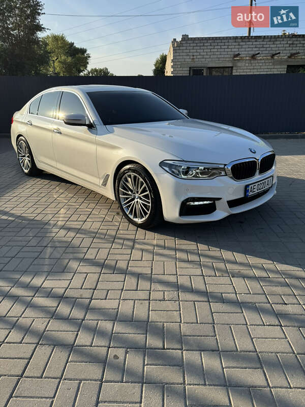Седан BMW 5 Series 2017 в Днепре
