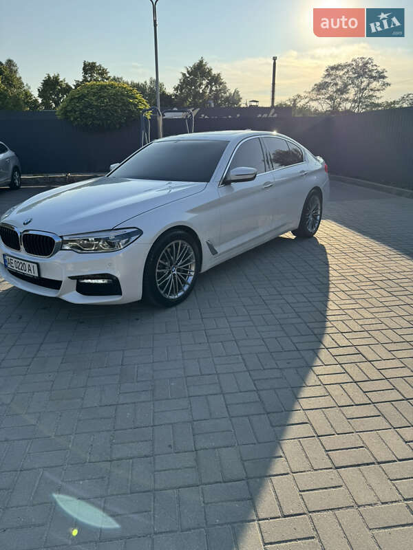 Седан BMW 5 Series 2017 в Днепре