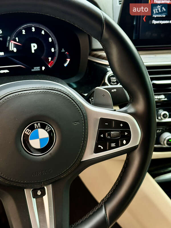 Седан BMW 5 Series 2017 в Ужгороде