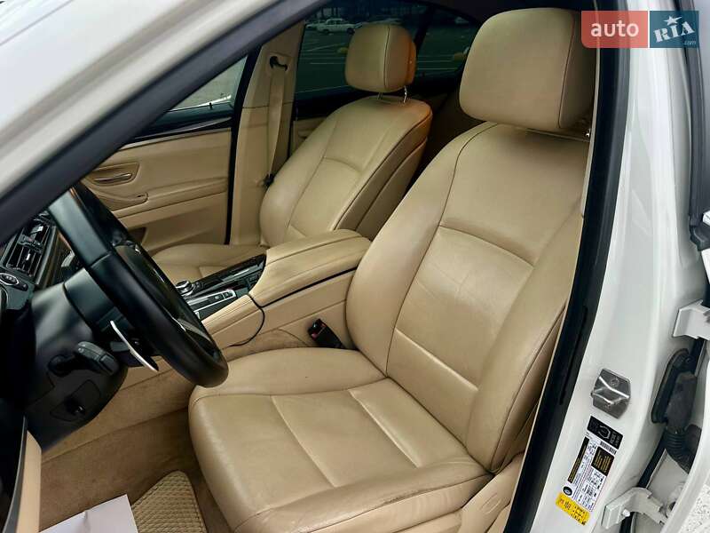 Седан BMW 5 Series 2012 в Одессе