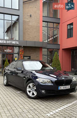 Седан BMW 5 Series 2011 в Яворове