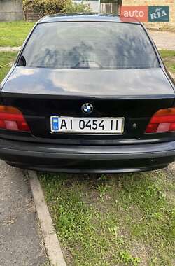 Седан BMW 5 Series 1998 в Киеве