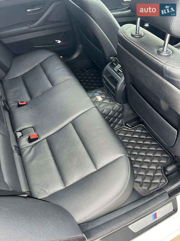 Седан BMW 5 Series 2013 в Киеве