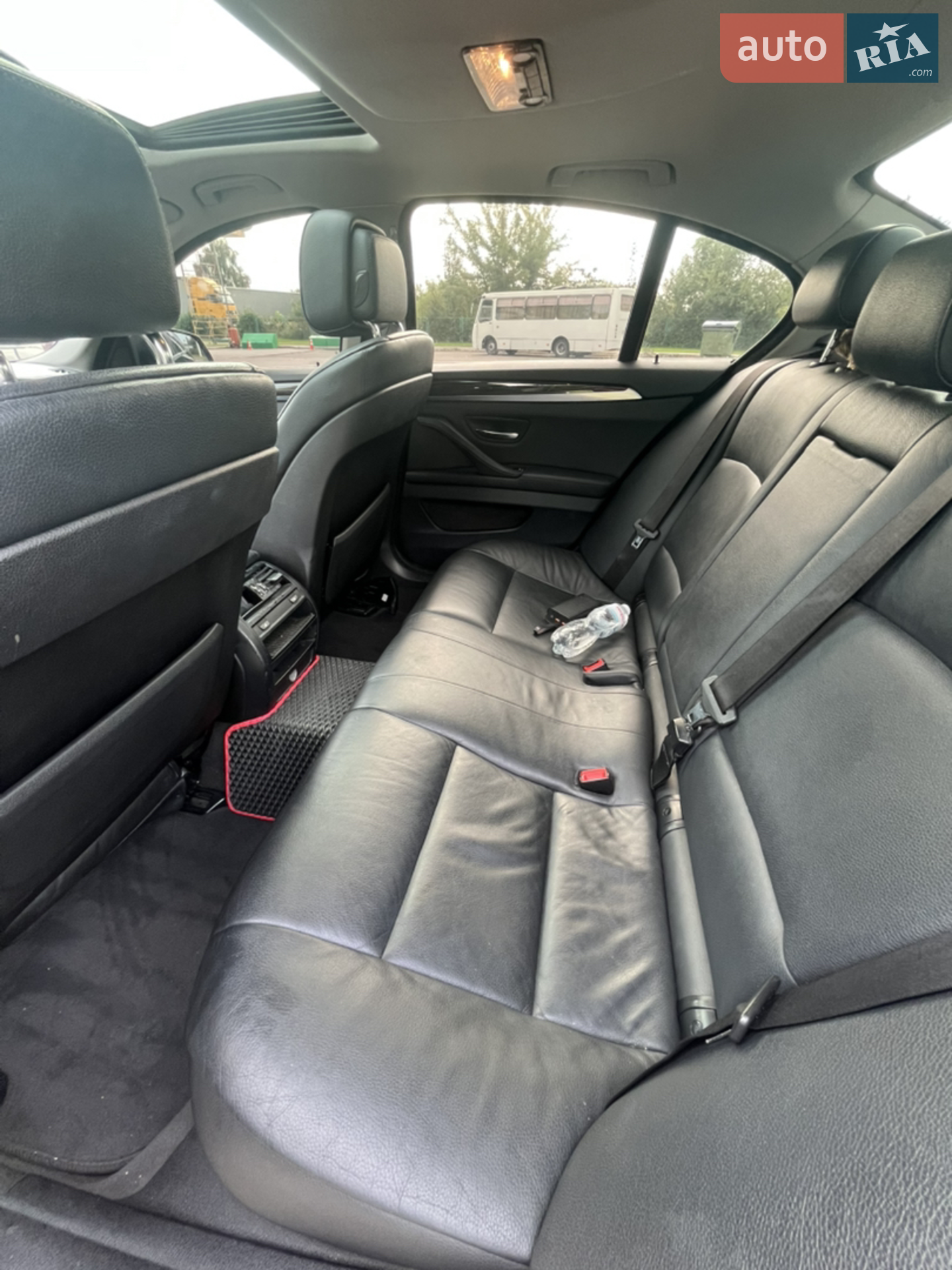2012 BMW 5er - мініатюра 26