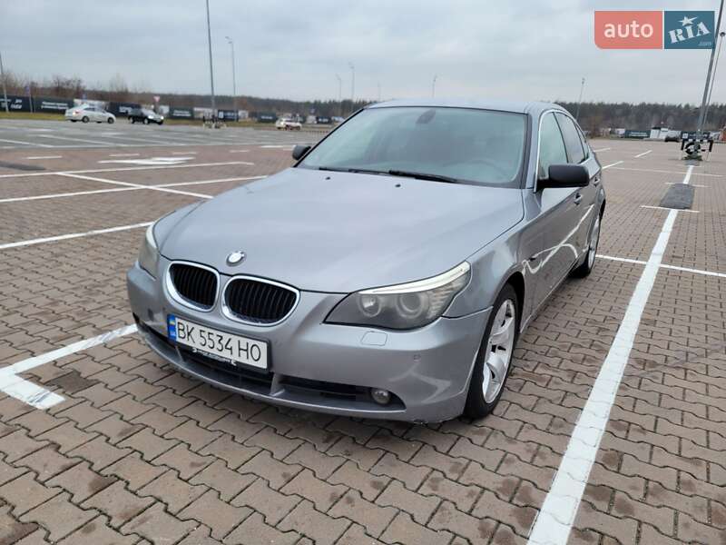 BMW 5 Series 2003