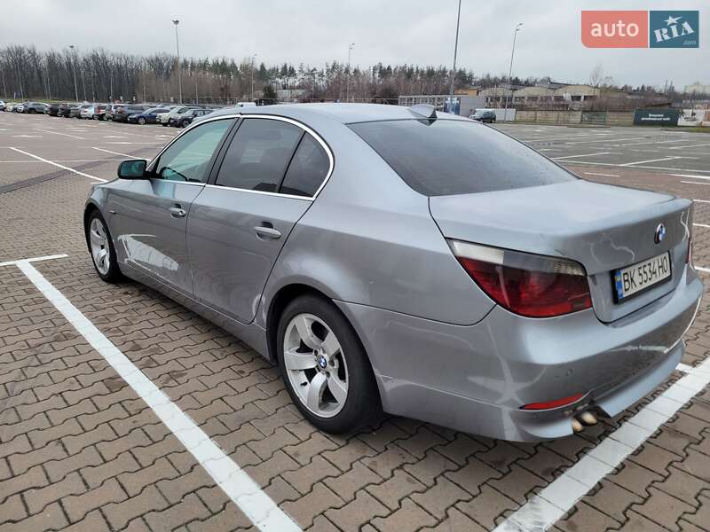 Седан BMW 5 Series 2003 в Киеве