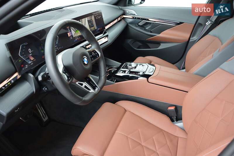 Седан BMW 5 Series 2024 в Києві фото 5 Седан BMW 5 Series 2024 в Києві