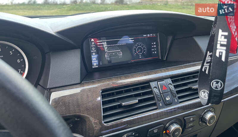 Седан BMW 5 Series 2005 в Бершади