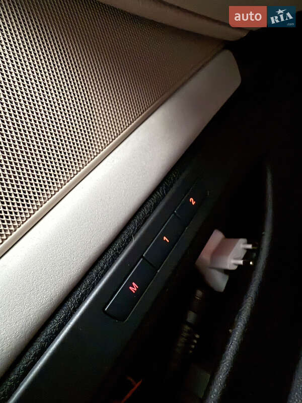 Седан BMW 5 Series 2013 в Киеве