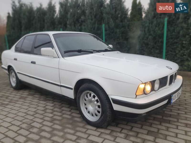 Седан BMW 5 Series 1988 в Ивано-Франковске