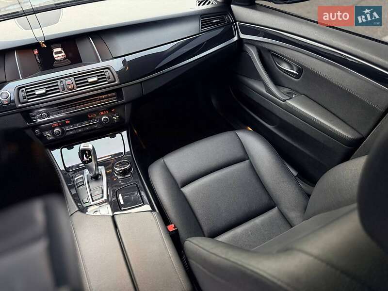 Седан BMW 5 Series 2016 в Кривом Роге
