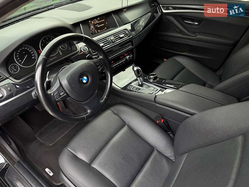 Седан BMW 5 Series 2016 в Кривом Роге