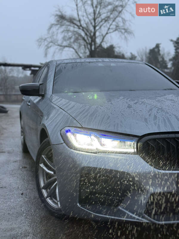 Седан BMW 5 Series 2018 в Києві