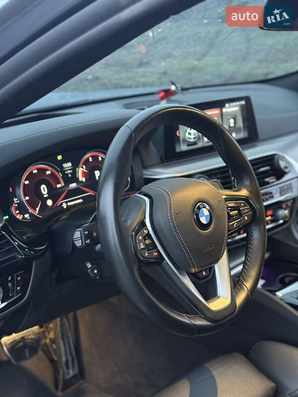 Седан BMW 5 Series 2018 в Києві