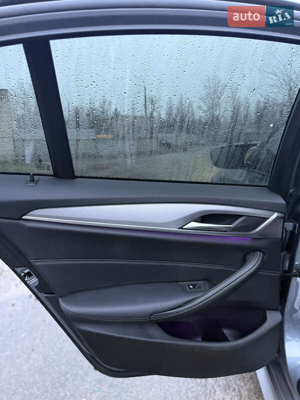 Седан BMW 5 Series 2018 в Києві