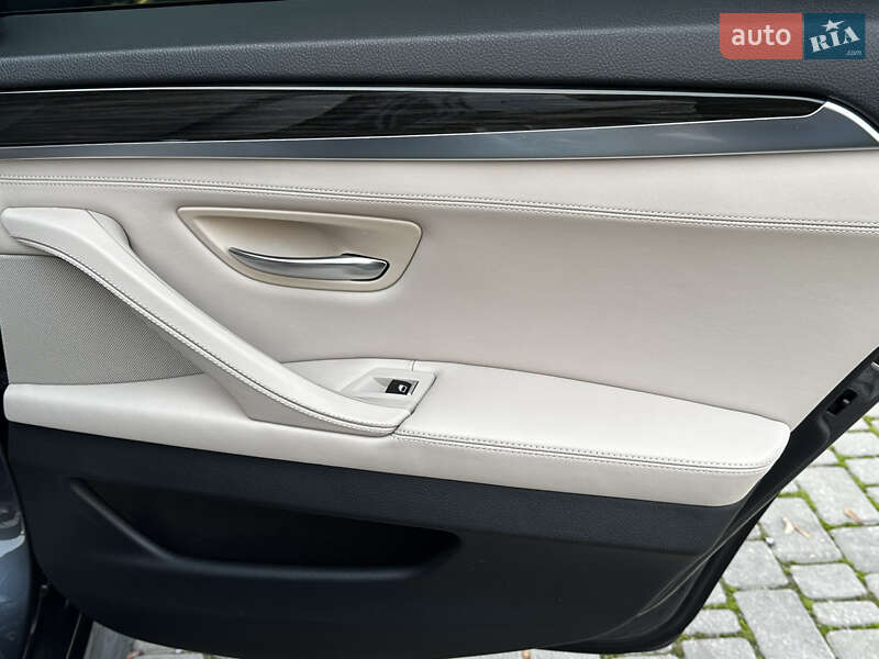 Седан BMW 5 Series 2016 в Одесі