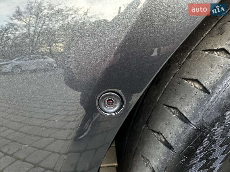 Седан BMW 5 Series 2016 в Одесі