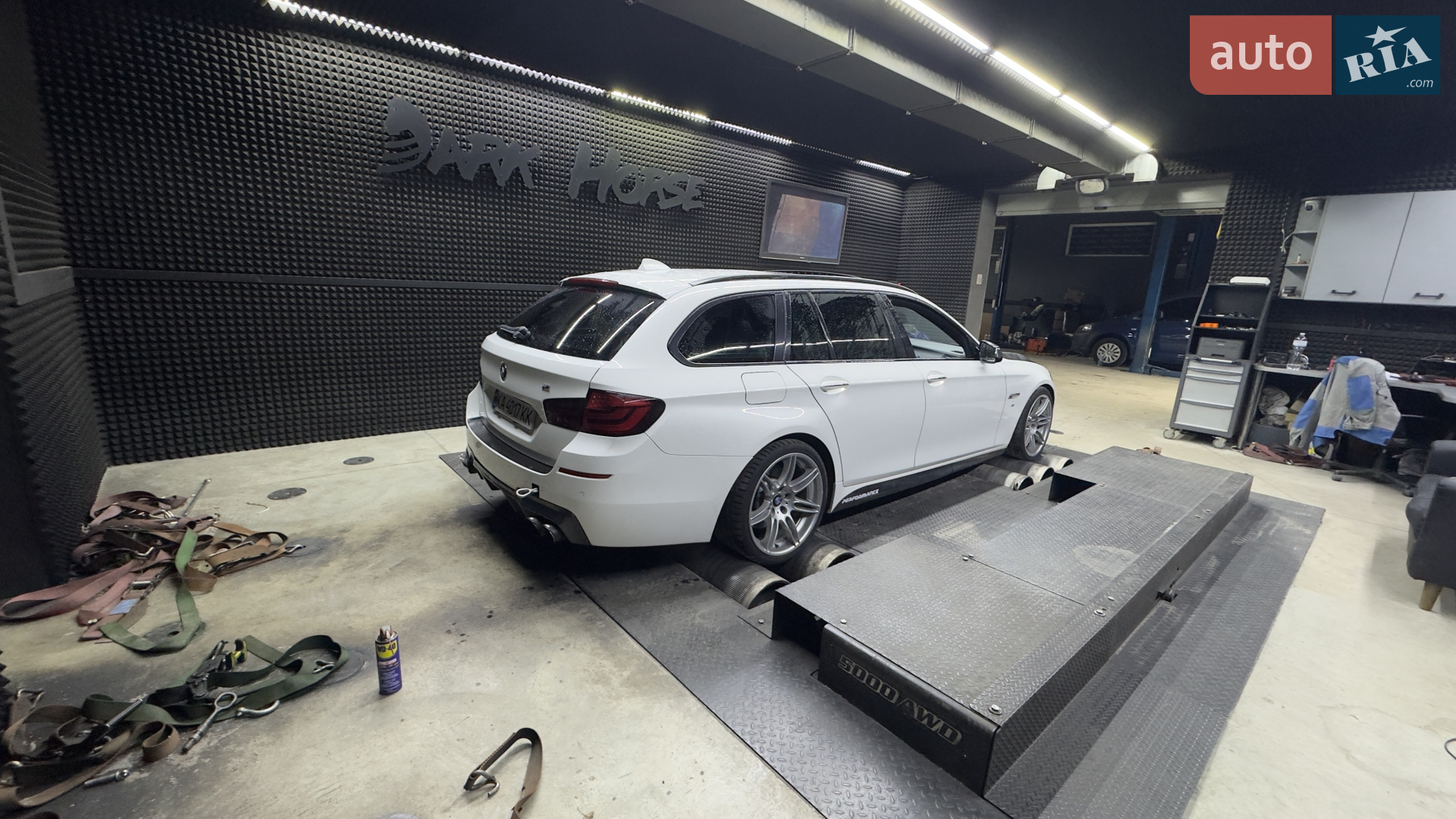 2010 BMW 5er - мініатюра 54