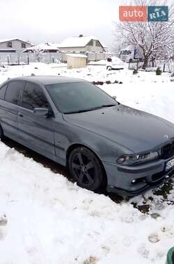 Седан BMW 5 Series 1998 в Стрию