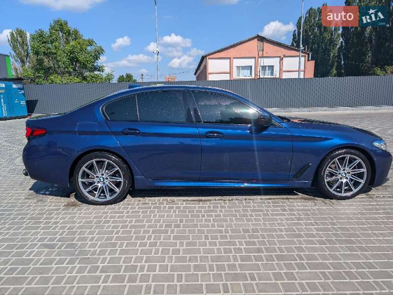 Седан BMW 5 Series 2017 в Кропивницком фото 7 Седан BMW 5 Series 2017 в Кропивницком
