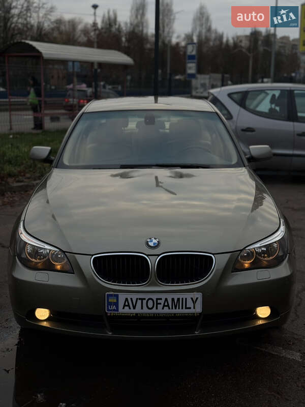 Седан BMW 5 Series 2005 в Киеве