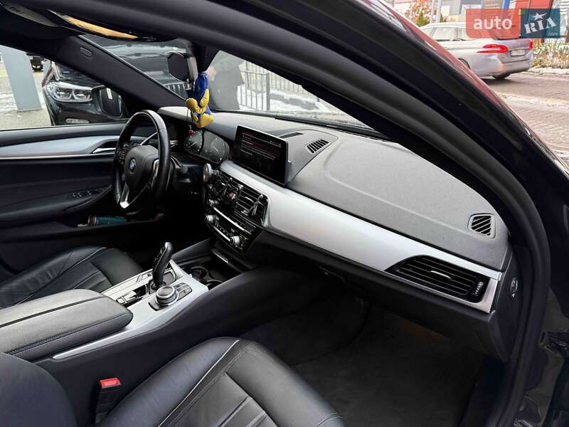 Универсал BMW 5 Series 2021 в Львове фото 36 Универсал BMW 5 Series 2021 в Львове