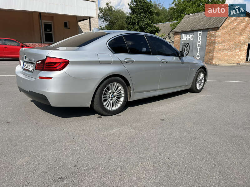 Седан BMW 5 Series 2011 в Хмельнике