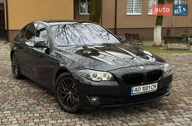Седан BMW 5 Series 2011 в Тячеві