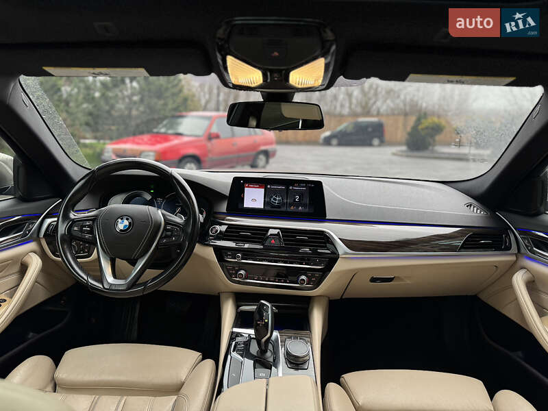 Седан BMW 5 Series 2017 в Киеве