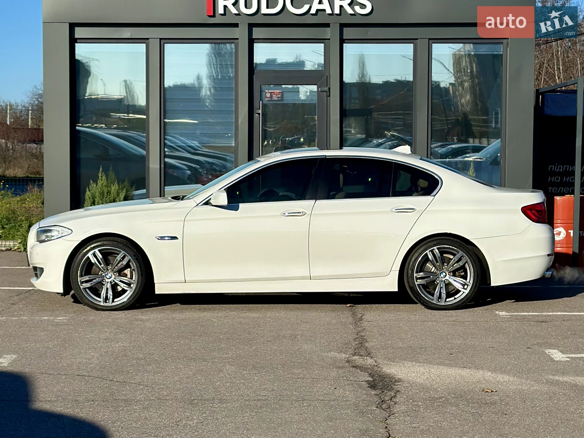 2012 BMW 5er - мініатюра 3