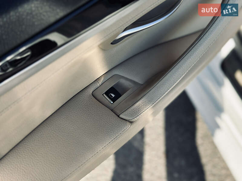 Седан BMW 5 Series 2012 в Кременчуге