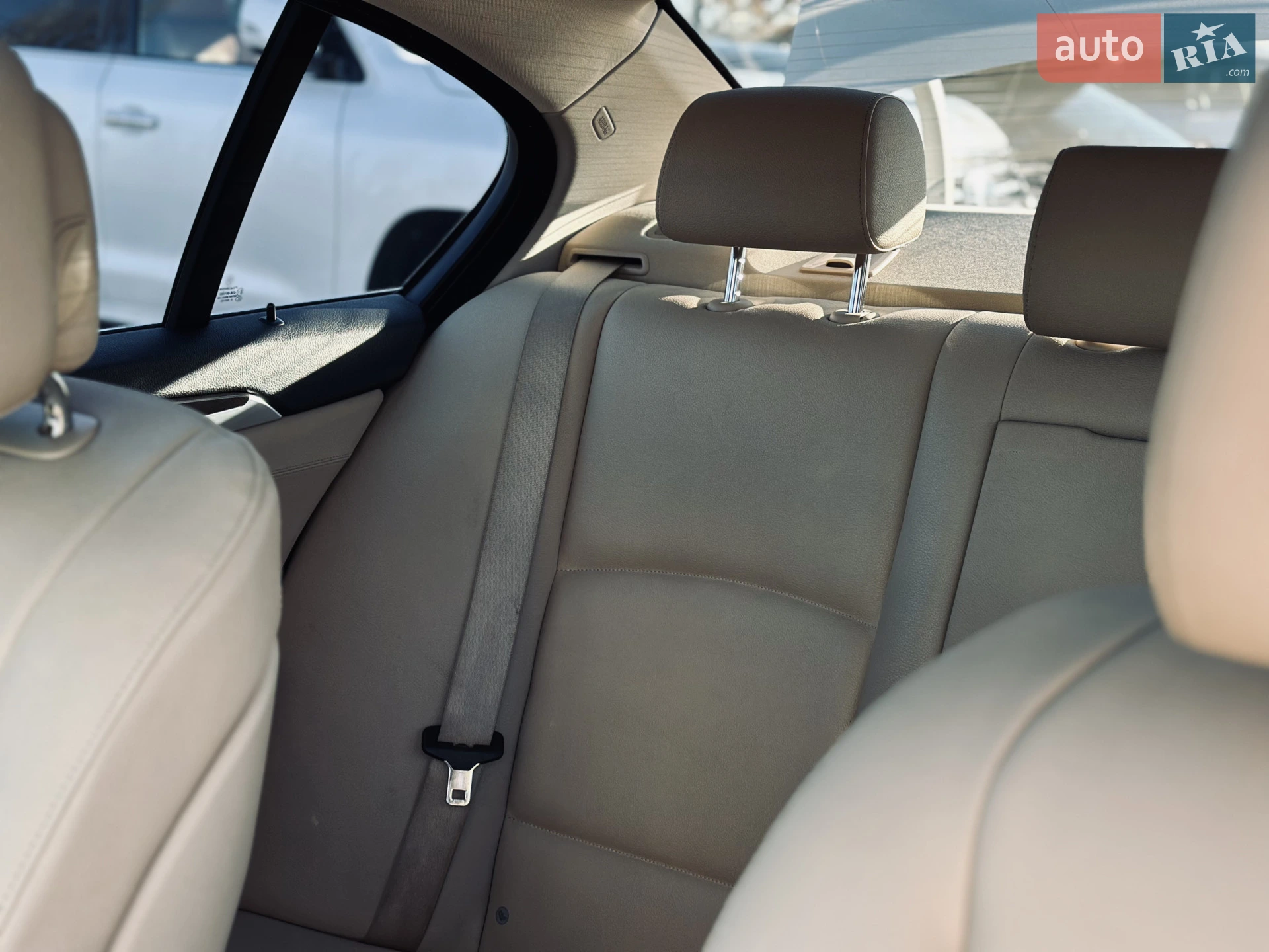 2012 BMW 5er - мініатюра 26