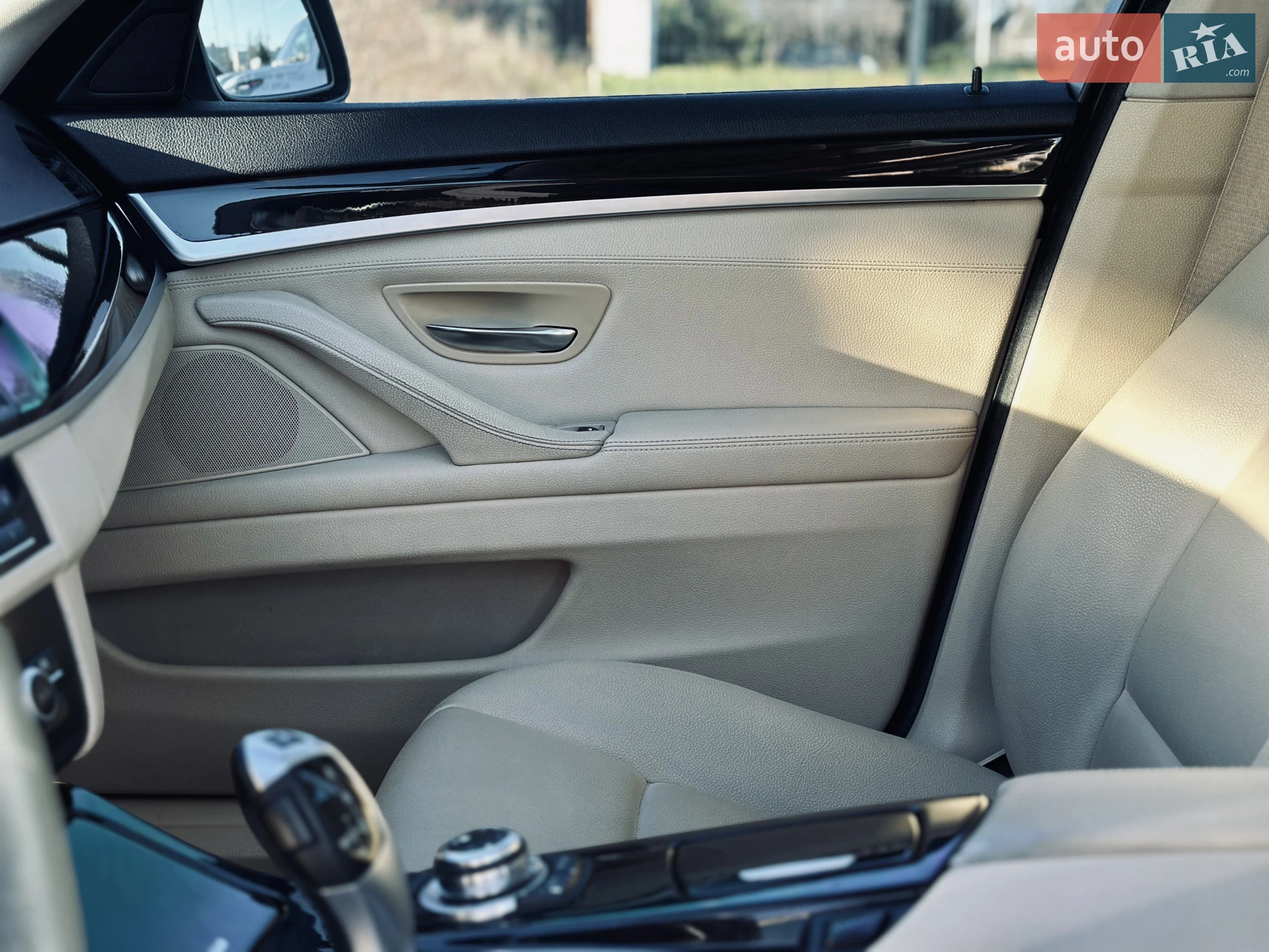 2012 BMW 5er - мініатюра 27