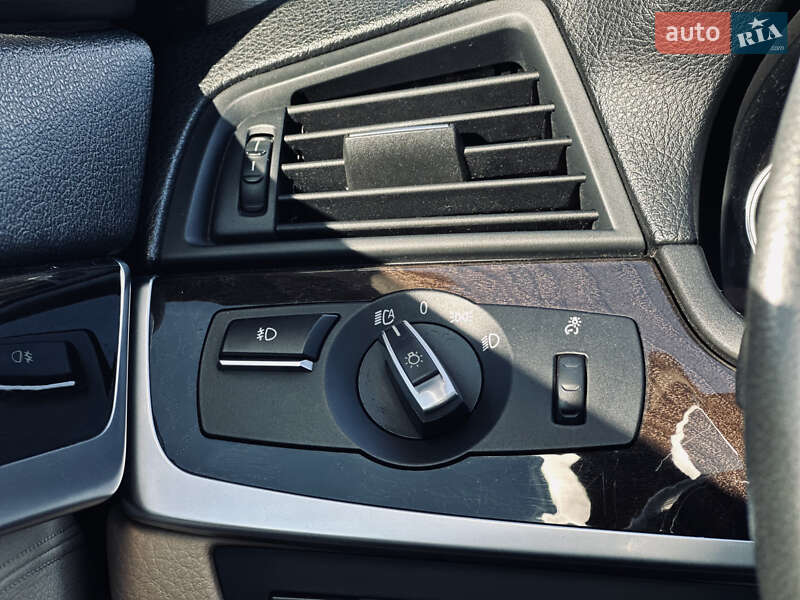 Седан BMW 5 Series 2012 в Кременчуге