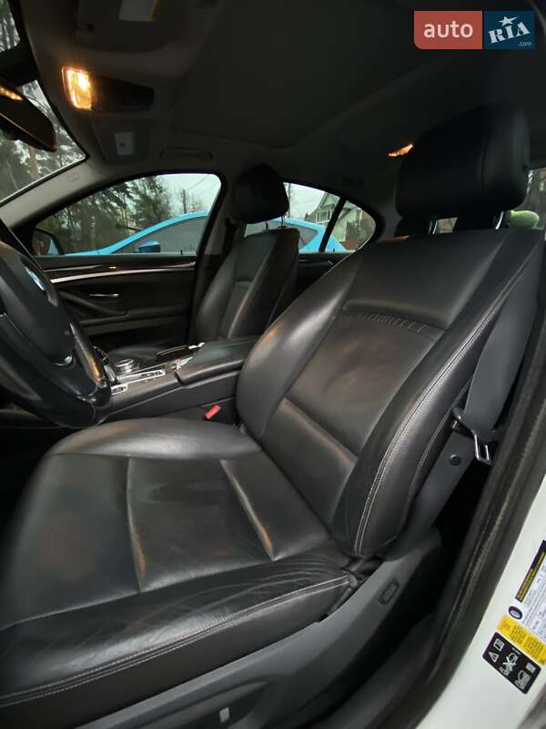 Седан BMW 5 Series 2015 в Ирпене