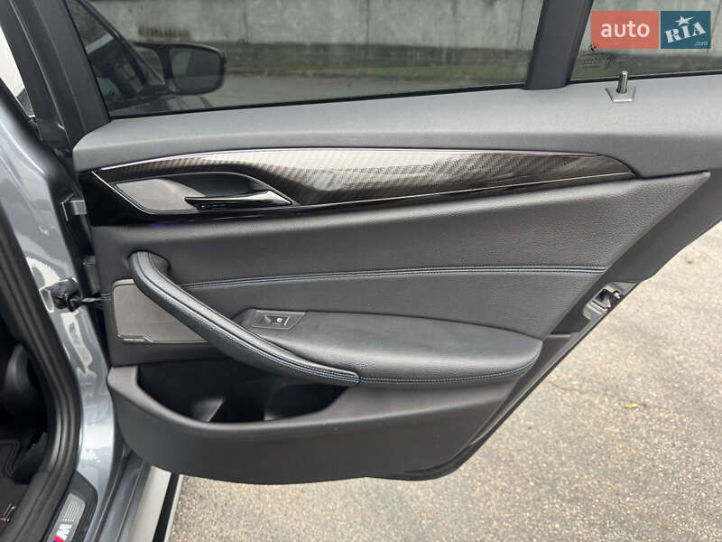 Седан BMW 5 Series 2017 в Киеве