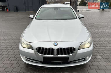 Седан BMW 5 Series 2011 в Шацке