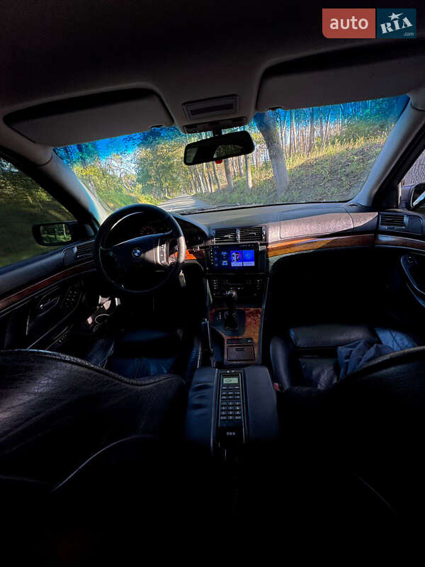 Седан BMW 5 Series 1998 в Харькове