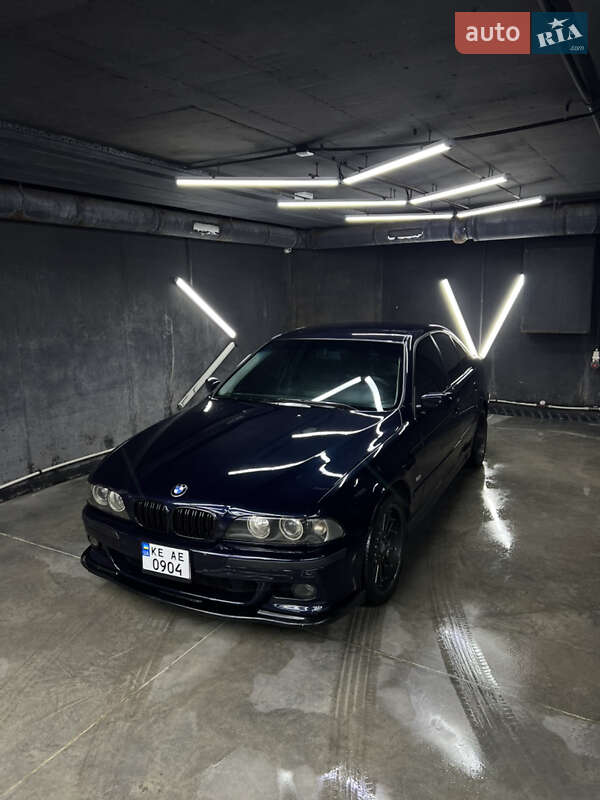 Седан BMW 5 Series 1998 в Харькове
