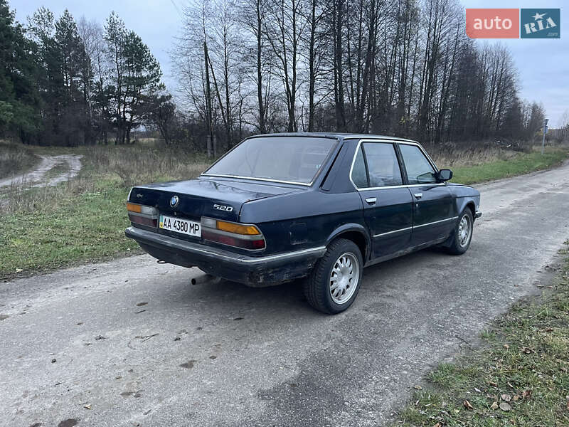 Седан BMW 5 Series 1987 в Катюжанке