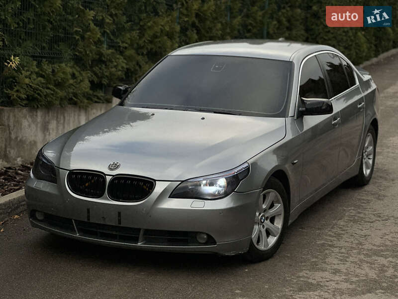 Седан BMW 5 Series 2003 в Ровно
