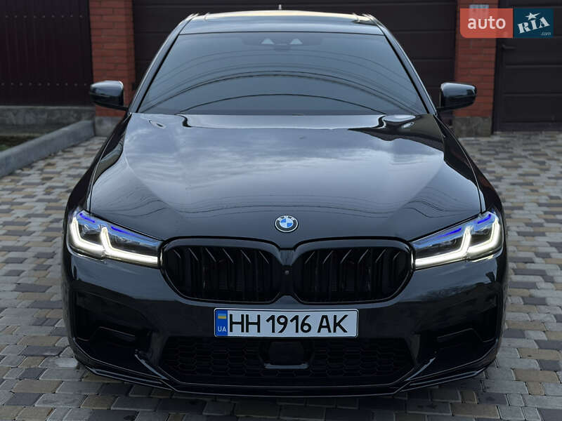 Седан BMW 5 Series 2017 в Одессе