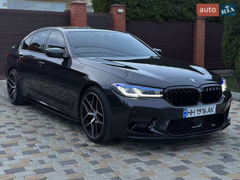 Седан BMW 5 Series 2017 в Одессе