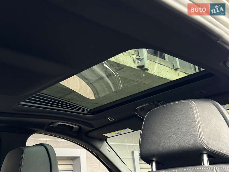 Седан BMW 5 Series 2020 в Киеве