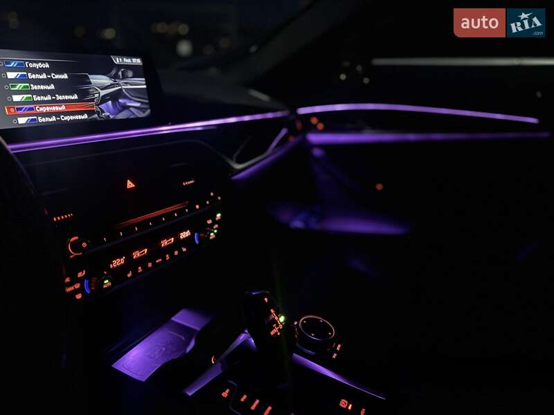 Седан BMW 5 Series 2017 в Мукачево