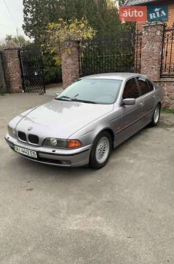 Седан BMW 5 Series 1997 в Киеве